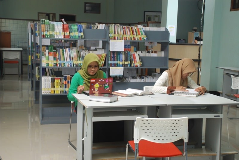 KAMPUS (8)
