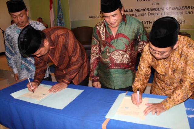 Talkshow STAIMAFA dengan Helmy Faishal Zaini dan H. Rhoma Irama (8)