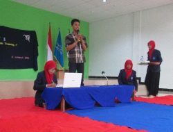 STIEF Ipmafa Berikan Training Mahasiswa Perbankan Syariah