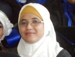 Menjadi Perempuan