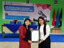 Meriahnya Pelatihan Skill Public Speaking Mahasiswa PGMI IPMAFA