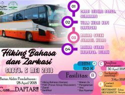 Mahasiswa Program Integrasi Adakan Hiking Bahasa