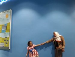 Mengapa Anak Lebih Mengidolakan Gurunya?