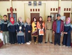 KKN Ipmafa Desa Gerit Beri Pelatihan Administrasi Perpustakaan Sekolah Dan Desa