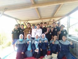 Garap Pemberdayaan Ekonomi, KKN Ipmafa Gerakkan Kelompok Ternak Desa Kembang