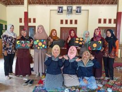 KKN Ipmafa Desa Gerit Ajak Guru PAUD Bikin APE dari Bahan Bekas