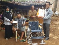 Bersama Lazizmu, Mahasiswa PPL Ipmafa Kunjungi Remaja Penyandang Hemofilia dan Kanker Tulang