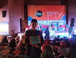 Jimi dan Tim Kembali Boyong Piala, Kali ini Lomba Debat Bahasa Arab dalam FIKAR ke-8 UPI Bandung