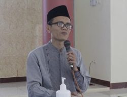 Cegah Covid-19 Warek I Ipmafa Gelar Sosialisasi Sebelum Salat Jumat