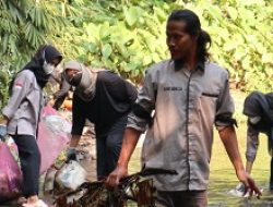 Peduli Kelestarian Sungai, Prodi PMI IPMAFA Adakan RESIK KALI