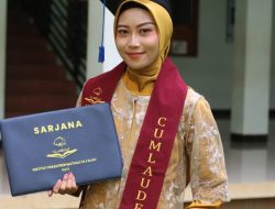 Wisudawan IPMAFA XII: Mahasiswa Ditantang untuk Dapat Mengukir Prestasi Tiada Henti